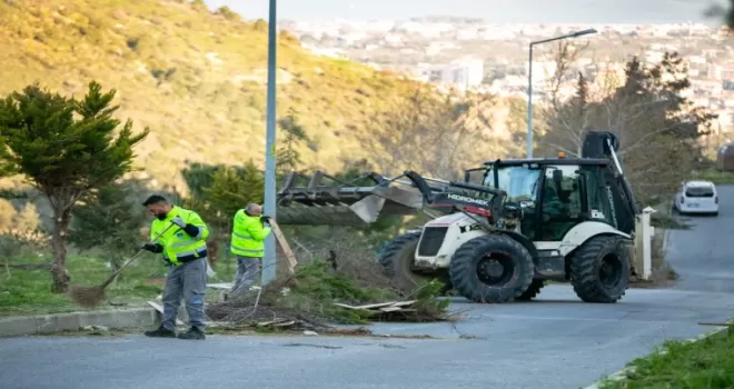 İzmir Narlıdere’de kapsamlı bahar temizliği