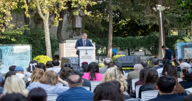 İzmir Uluslararası Edebiyat Festivali başladı