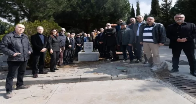 İzmirli usta gazeteci mezarı başında anıldı