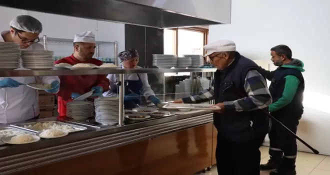 İzmit Kent Lokantası’na zorunlu ara!