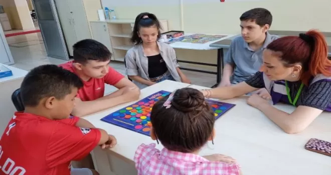 İzmit’te Akıl ve Zekâ Oyunları Atölyesi’ne yoğun ilgi