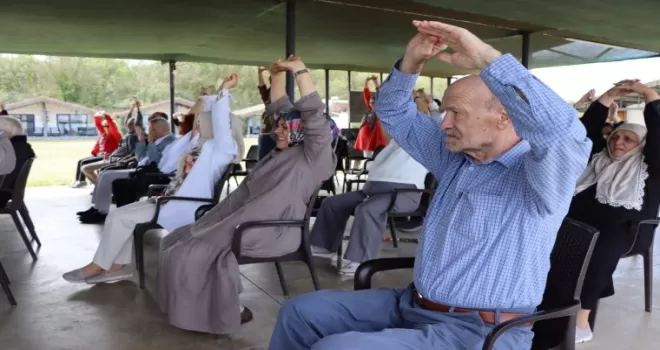 İzmit’te Alzheimer Yaşam Evi sakinleri doğayla buluştu