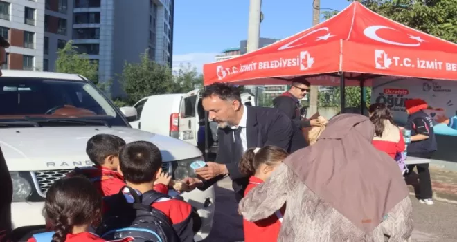 İzmit’te Beslenme Saati desteğine devam