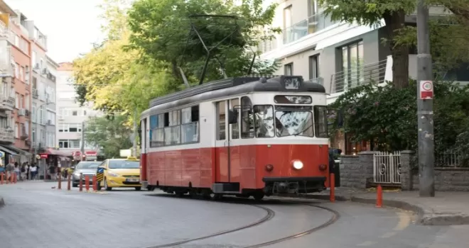 Kadıköy-Moda Tramvayı 19 Ekim’de duruyor! Yerine elektrikli araçlar gelecek