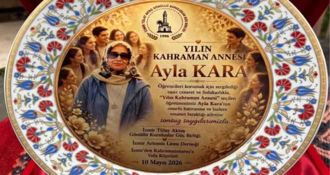 Kahraman öğretmen Ayla Kara’ya ’yılın annesi’ ödülü