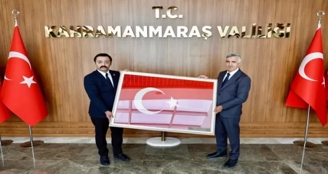 Kahramanmaraş’ta Şahbazlı’dan Vali Ünlüer’e anlamlı hediye