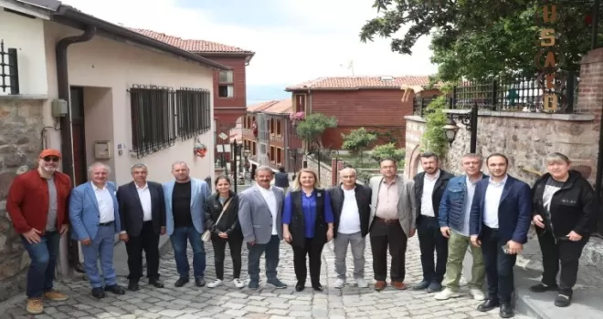 Kapanca’da söz sanatın, sahne sokakların!