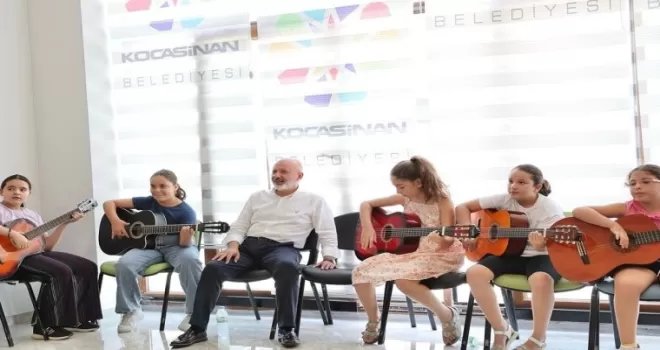 Kayseri Kocasinan’da çocuklar öğrenirken eğleniyor