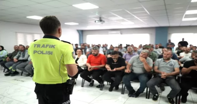 Kayseri Melikgazi’den saha çalışanlarına trafik eğitimi
