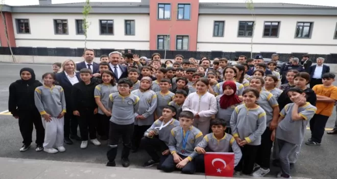 Kayseri Melikgazi’nin 2 yeni eğitim yuvası açıldı