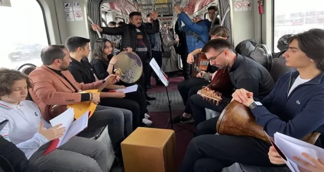 Kayseri metrosunda ’Çanakkale’ ruhu canlandı