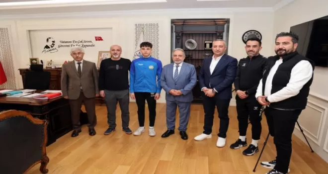 Kayseri Talas Spor Fabrikası’nda milli gurur