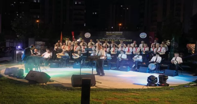 Kayseri Talas’ta musikili Babalar Günü