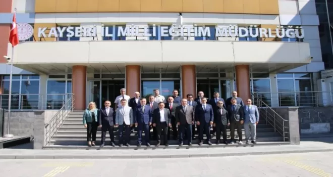 Kayseri Valisi’nden İl Milli Eğitim’e ziyaret