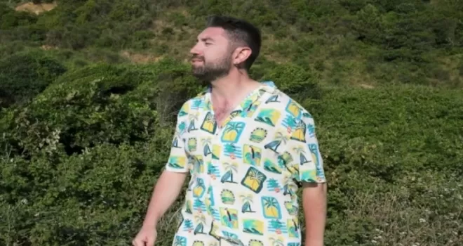 Kemal Köstence “Öpücük“ ile trendleri zorlayacak