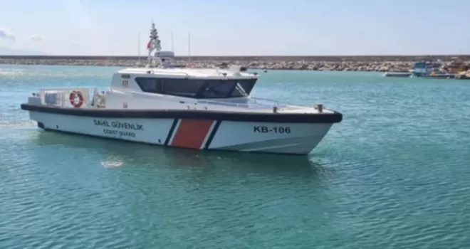 Keşan Yayla Sahili’nde bot faciası! 2 kişi aranıyor