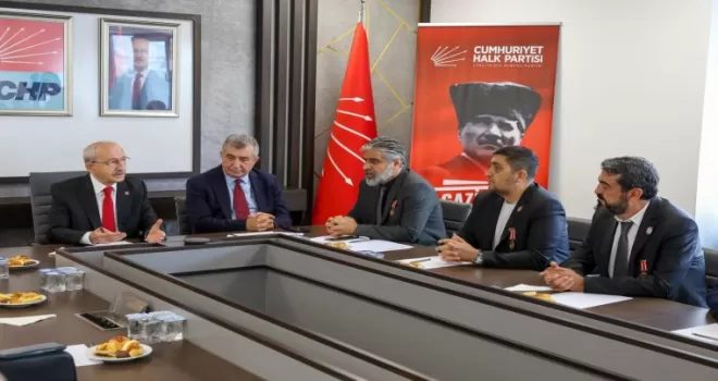 Kılıçdaroğlu 20 gaziyi Genel Merkez’de ağırladı