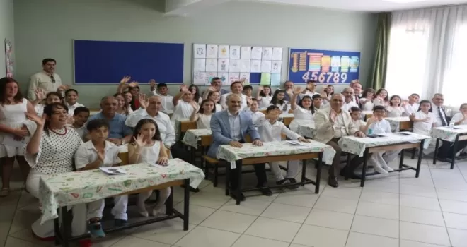 Kocaeli Çayırova’da karne heyecanı