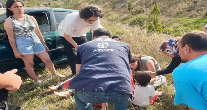 Kocaeli’de anne ve üç çocuğun yardımına A Takımı yetişti