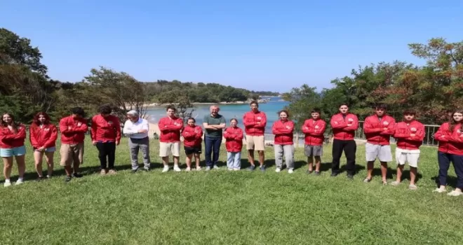 Kocaeli’de Başkan Büyükakın gençlerle ödül kampında buluştu