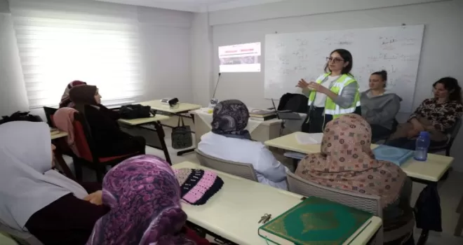Kocaeli’de çevresel etkiler ve çözüm süreci anlatıldı