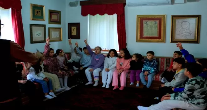 Kocaeli’de çocuklar Mesnevi hikâyelerini sahneledi
