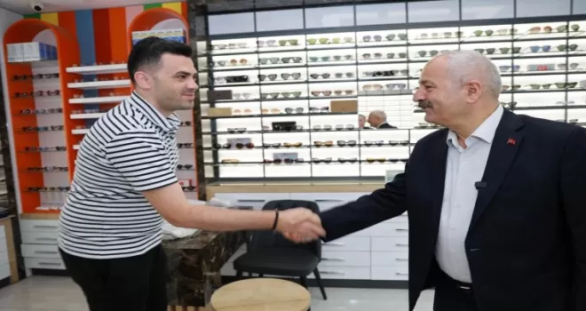 Kocaeli’de Gebze Belediye Başkanı esnafla buluştu