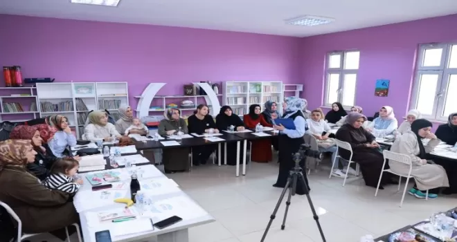Kocaeli’de Gebze Okur Projesi’nde veli ve öğretmen buluşma