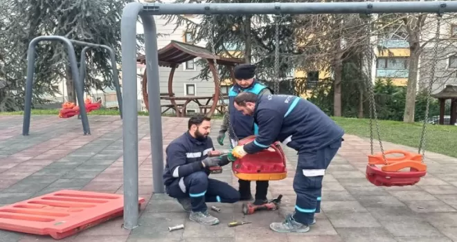 Kocaeli’de parklar Büyükşehir’le güvenli ve sağlam
