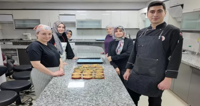 Kocaeli’de yeni pasta şefleri eğitimlerine başladı