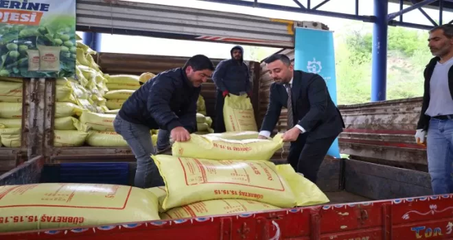 Kocaeli’den yaklaşık 2 bin üreticiye 500 ton gübre desteği