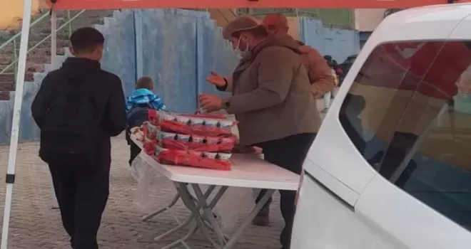 Kocaeli İzmit’te beslenme saati öğrencilerin yüzünü güldürüyor