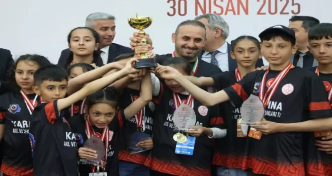 Konya’da 6. Akıl ve Zeka Oyunları yarışması büyük heyecana sahne oldu