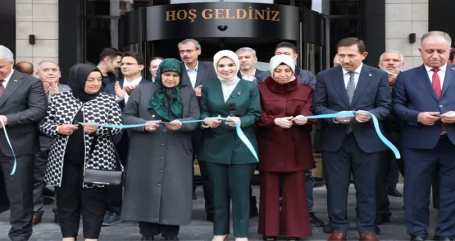 Konya’da Karatay Kültür Merkezi hizmete girdi