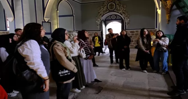 Konya’da üniversiteli gençlere yenilikçi mekanlar tanıtılıyor
