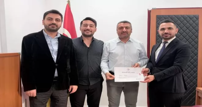 Kozluk Devlet’te örnek personele başarı belgesi verildi