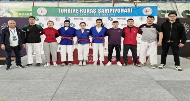Kütahya Belediyespor’dan Türkiye Şampiyonası’nda çifte başarı
