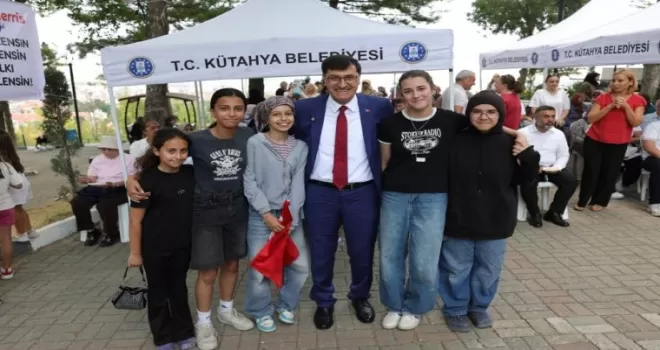 Kütahya’da Geleneksel Müderris Mahallesi Şenliği coşkusu