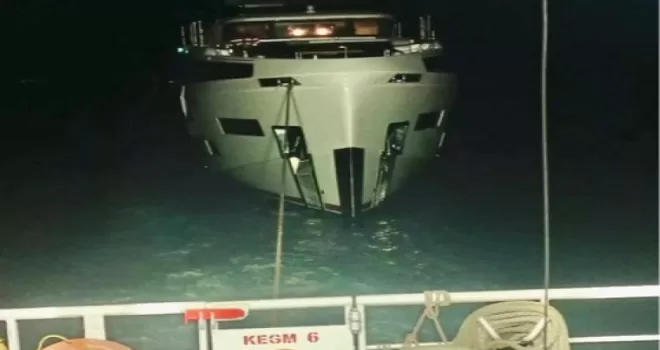 Lapseki açıklarında arızalanan teknedeki 4 kişi kurtarıldı