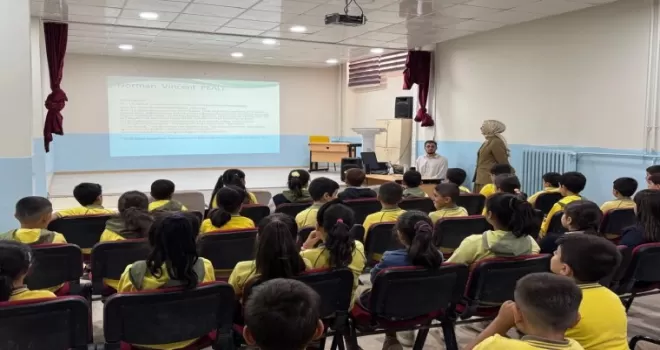 Malatya Büyükşehir’de öğrenci ve velilere eğitim semineri