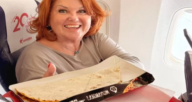 Mangal Lahmacun’a uçak yolcularından büyük ilgi