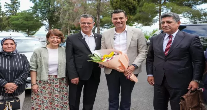 Manisa Alaşehir’de Başkan Zeyrek muhtarlarla buluştu