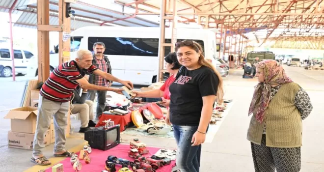 Manisa’da ikinci el eşya pazarı yeni yerinde