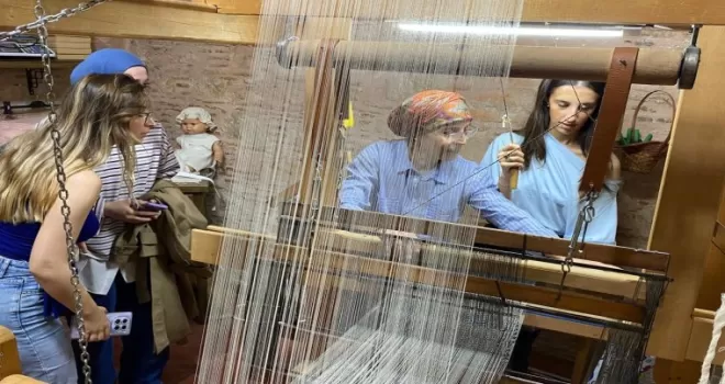 Manisa’da öğrencilere kentin tarihi mirası anlatıldı