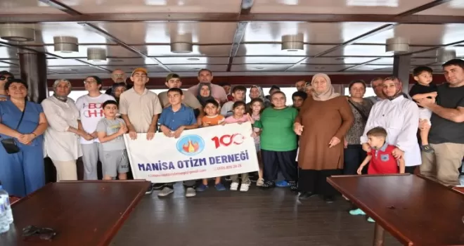 Manisa’da özel bireylerin hayatına dokunan gezi