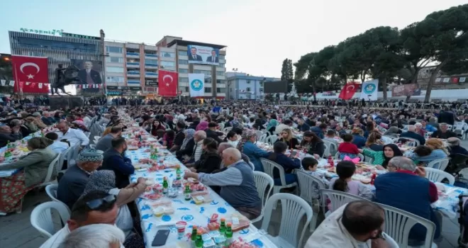 Manisa gönül sofrasındaki ekmeğini Alaşehir’de bölüştü