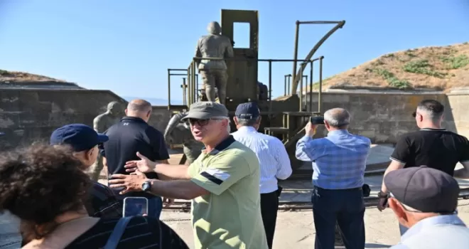 Manisalı gazi ve şehit yakınları Çanakkale’de tarihi soludu