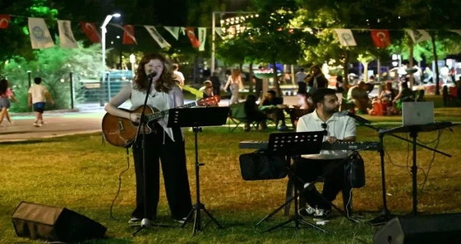 Manisalılar akustik yaz akşamlarında buluşuyor