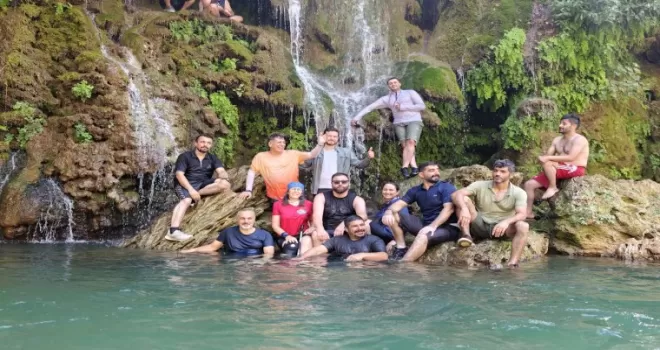 Mardinli doğaseverler Zore Kanyonu’nda serinledi