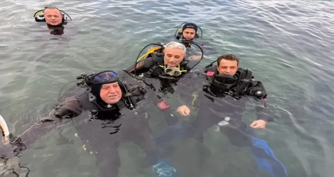 Marmara Denizi’nde deniz çayırları pinalara yakın mercek
